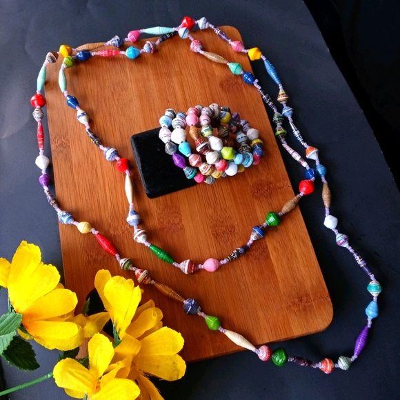 2PC Beautiful African Bead Jewelry Set - Picture 4 of 10